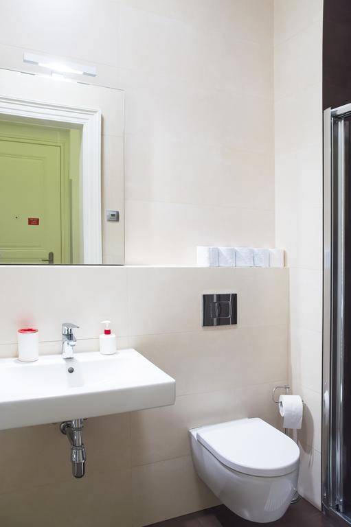 Modern Všehrdova Apartmán *